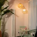 Experience - Palms