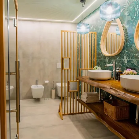 Experience - Palms * Milan